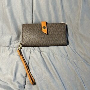Michael Kors wallet